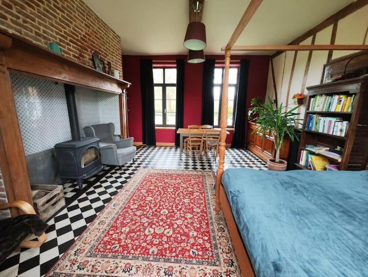Chambre Spacieuse Avec Vue Sur Clocher Apartment Verchin Екстериор снимка